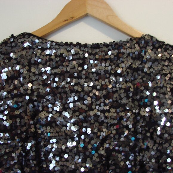 H&M Black Silver Sequin Top Sparkle Loose Fit Holiday Party Size Small - Picture 12 of 13
